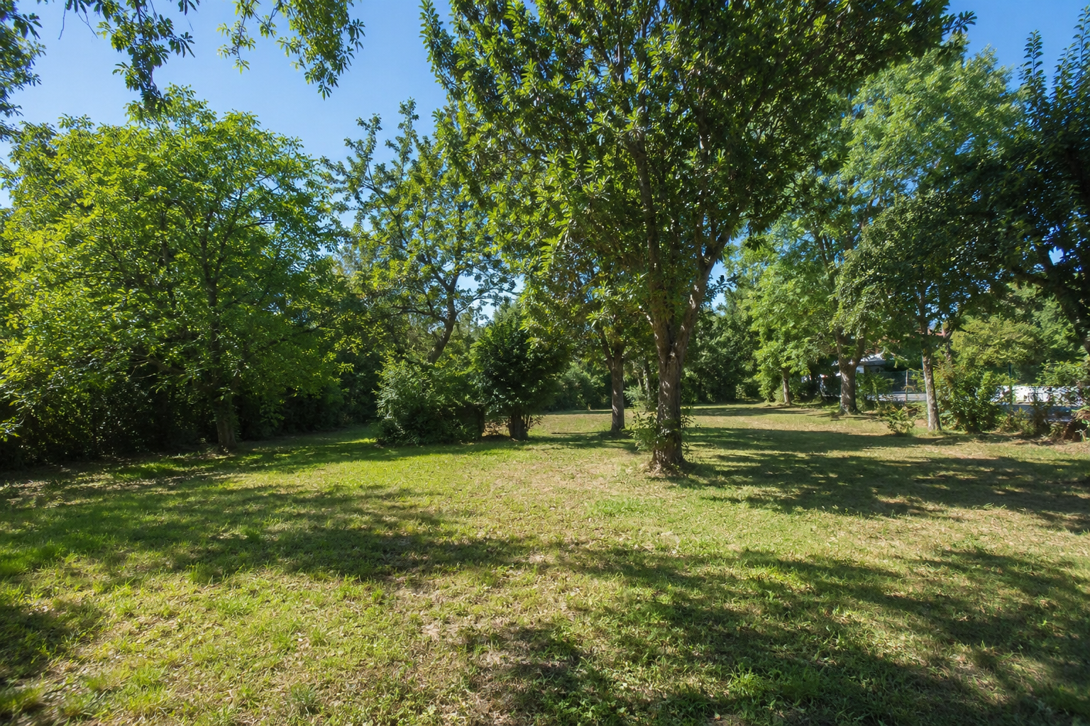 Superbe terrain de 468 m² à La Chapelle des Pots (17100)
